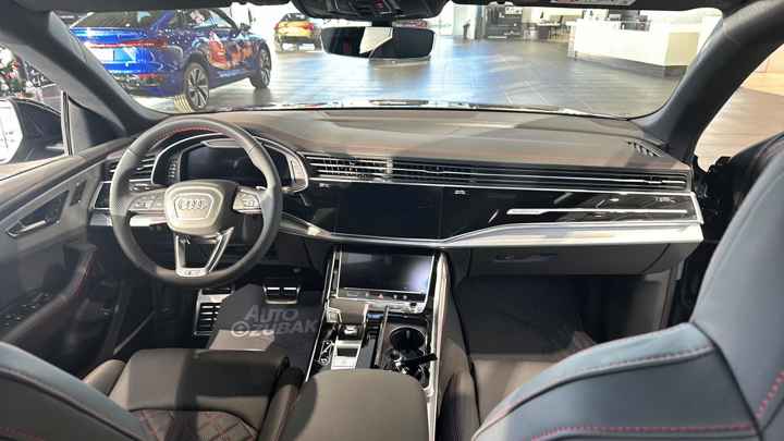 Audi Q8 50 TDI quattro tiptronic