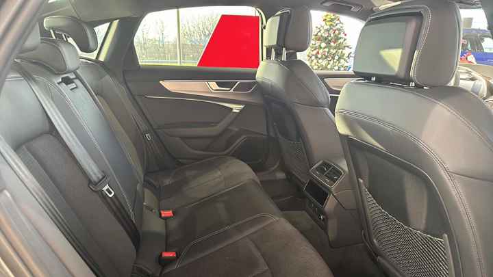 Audi 40TDI quattro S tr S line+