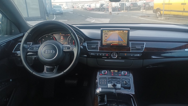 Audi A8 quattro 3,0 TDI Tiptronic