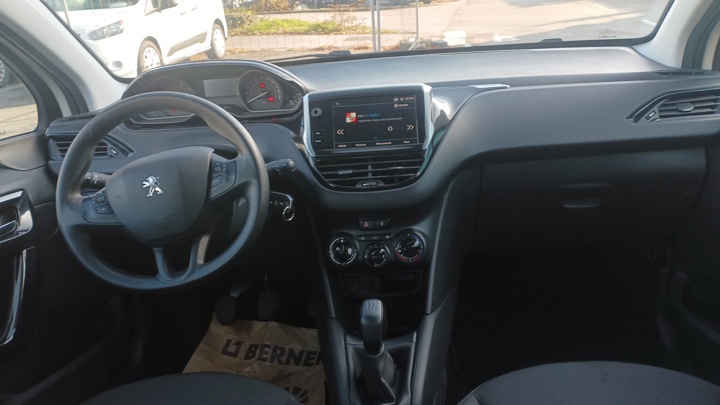 Peugeot 208 1,2 PureTech 82 5 vrata