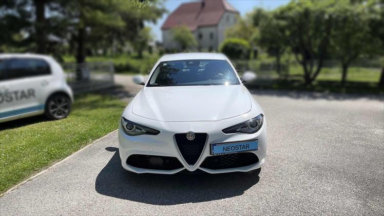 Alfa Romeo Giulia AWD 2,2 JTDm 210 Veloce Aut.