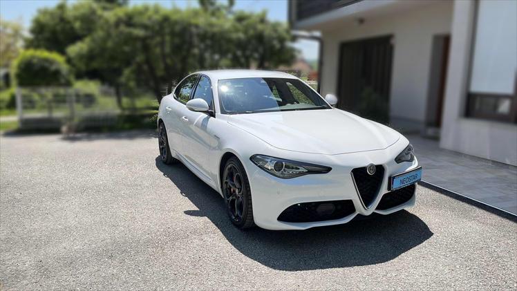 Alfa Romeo Giulia AWD 2,2 JTDm 210 Veloce Aut.