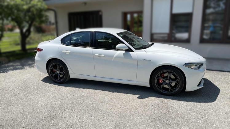 Alfa Romeo Giulia AWD 2,2 JTDm 210 Veloce Aut.