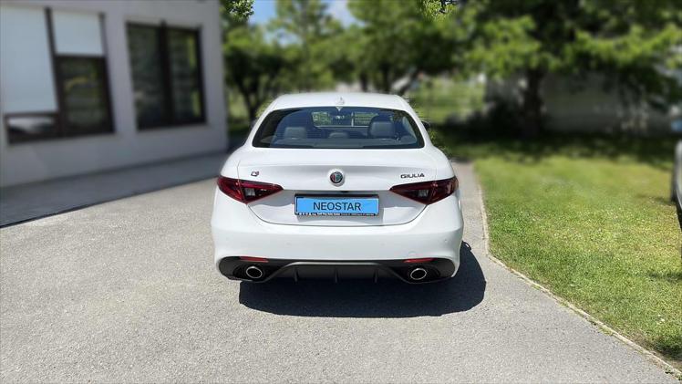 Alfa Romeo Giulia AWD 2,2 JTDm 210 Veloce Aut.