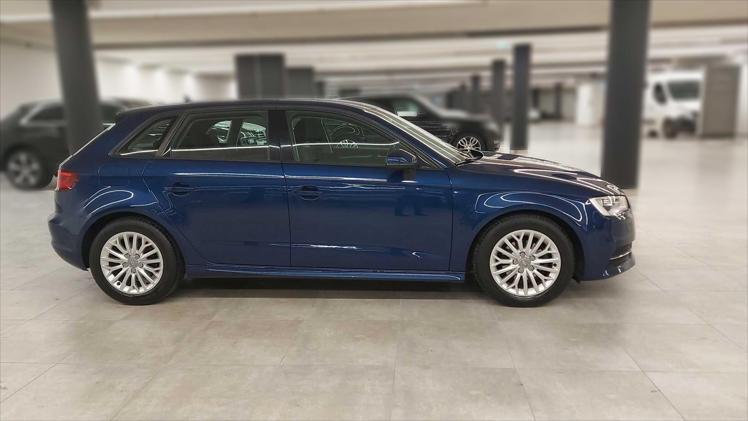 Audi A3 Sportback 1,6 TDI Attraction Comfort