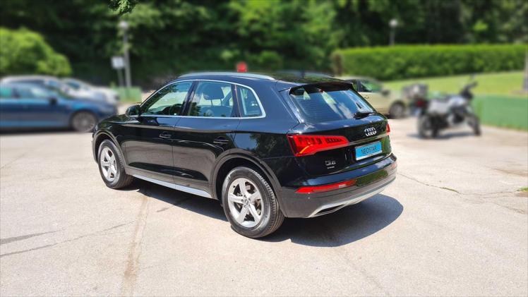 Audi Q5 quattro 40 TDI Select S tronic