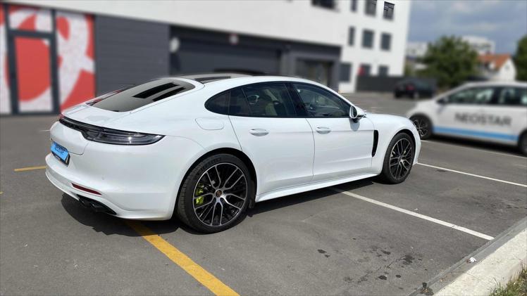 Used 71642 - Porsche Panamera Panamera 4 E-Hybrid Executive PDK cars