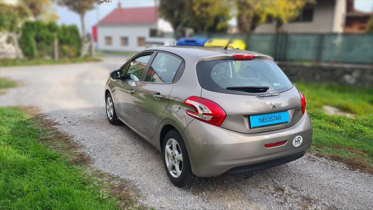 Peugeot 208 1,2 VTi Access