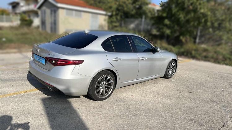 Rabljeni automobil na prodaju iz oglasa 73397 - Alfa Romeo Giulia Giulia 2,2 JTDm 180 Super Aut.