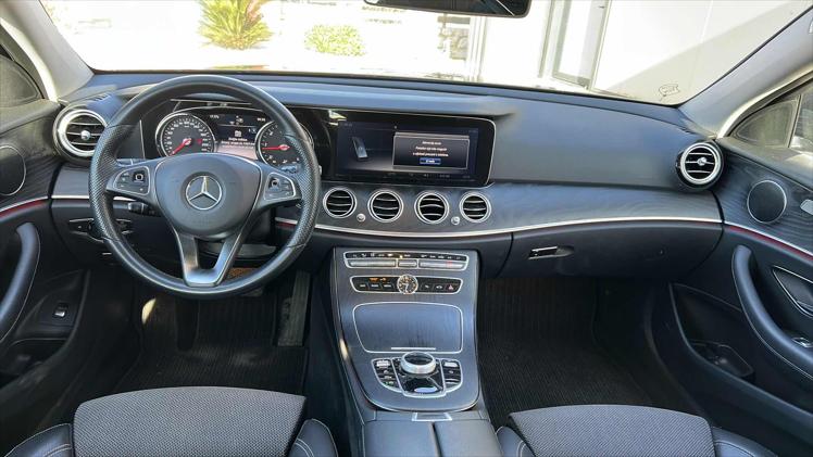 Mercedes-Benz E 220 d Aut.