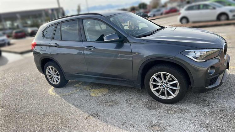 BMW X1 SDrive 18d