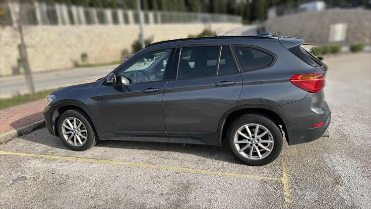 BMW X1 SDrive 18d