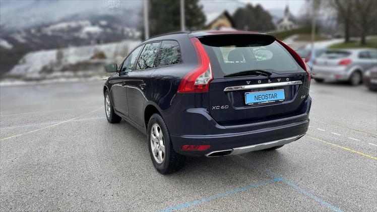 Volvo XC60 FWD D4 Momentum Geartronic