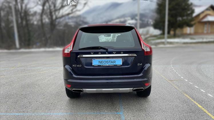 Volvo XC60 FWD D4 Momentum Geartronic