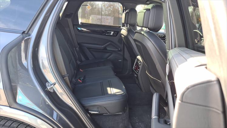 Porsche Cayenne S Tiptronic