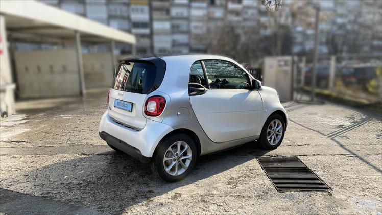 Rabljeni automobil na prodaju iz oglasa 76138 - Smart Smart fortwo EQ Fortwo Coupe 