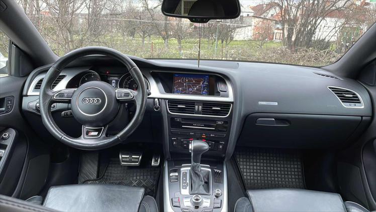 Audi 2.0 TDI S-Line