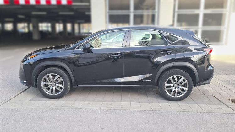 Lexus NX 300h 