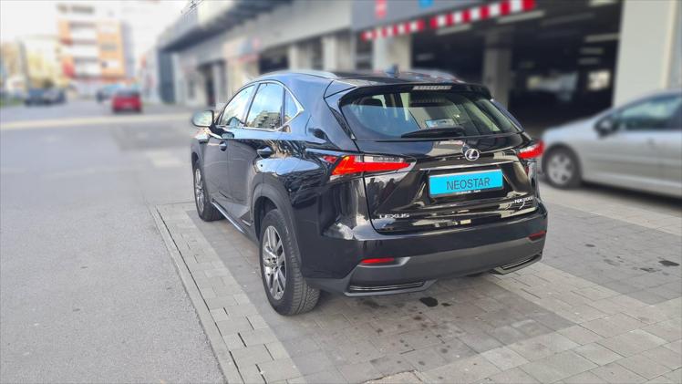 Lexus NX 300h 