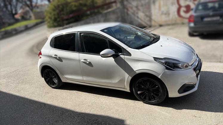 Peugeot 208 1,2 PureTech 82 Active