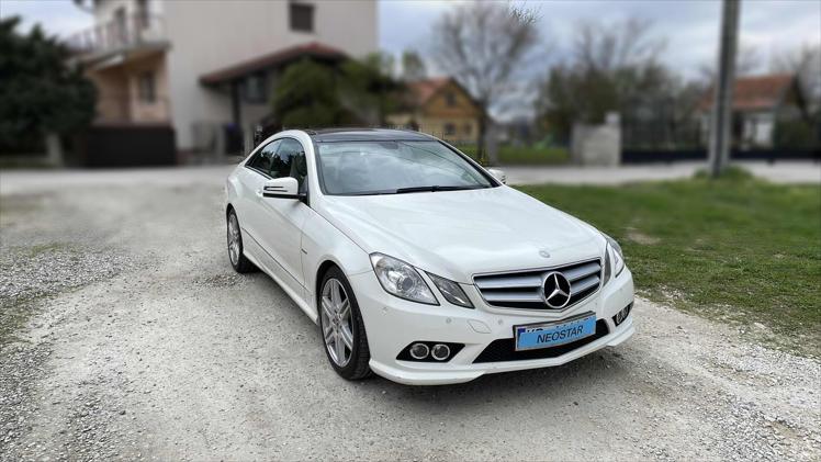 Mercedes-Benz E Coupe  250 CGI AMG line