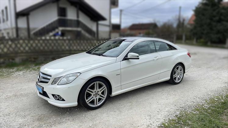 Mercedes-Benz E Coupe  250 CGI AMG line