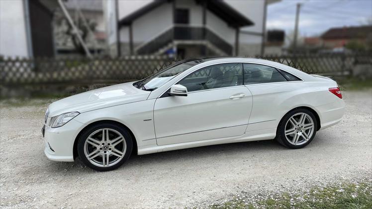 Mercedes-Benz E Coupe  250 CGI AMG line