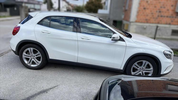 Mercedes-Benz GLA 200 d 4MATIC Urban Aut.