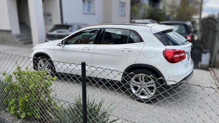 Mercedes-Benz GLA 200 d 4MATIC Urban Aut.