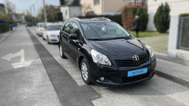 Toyota Verso 2,0 D-4D Family