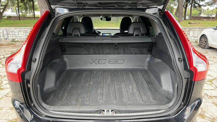 Volvo XC60 AWD D5 Summum Geartronic