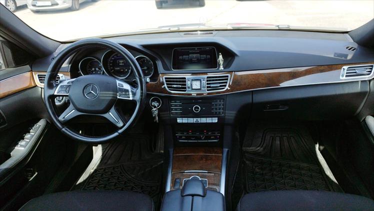 Mercedes-Benz E 220 BlueTEC T Aut.