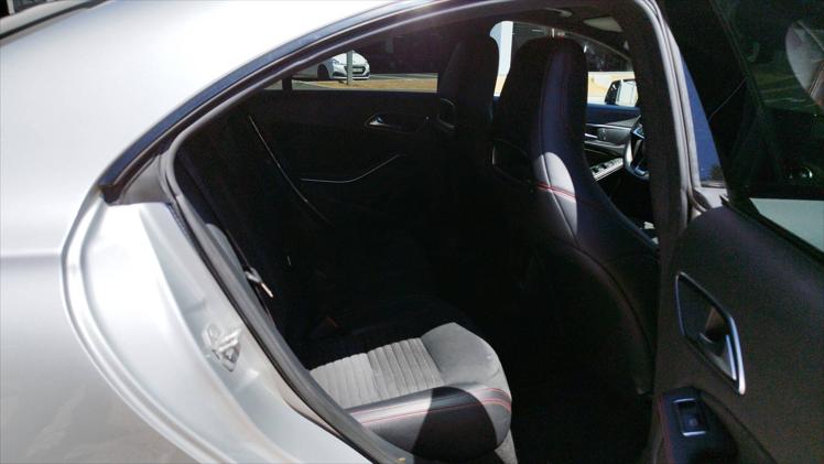 Mercedes-Benz CLA 220 CDI AMG Line Aut.