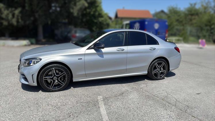 Mercedes-Benz C 300 de AMG Line Aut.