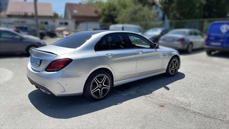 Rabljeni automobil na prodaju iz oglasa 80270 - Mercedes-Benz C-Klasa C 300 de AMG Line Aut.