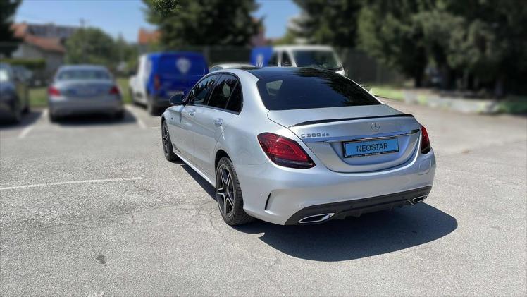 Mercedes-Benz C 300 de AMG Line Aut.