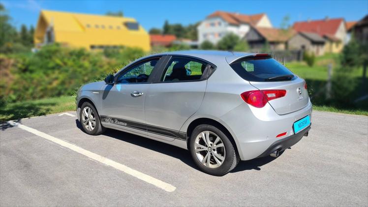 Alfa Romeo Giulietta 2,0 JTDm Distinctive