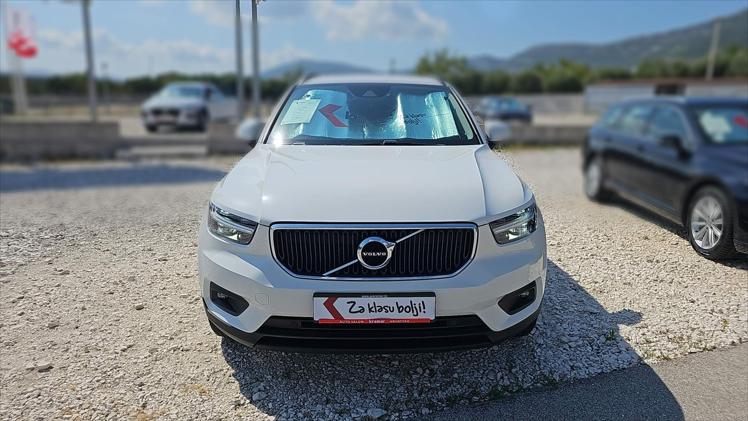 Volvo XC40 D4 AWD Momentum Aut.