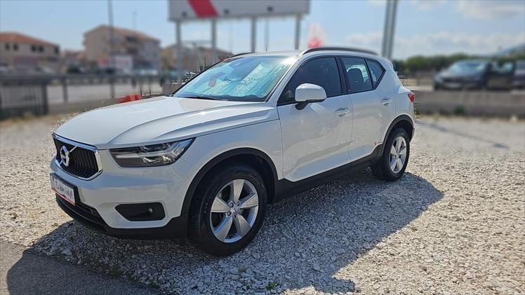 Volvo XC40 D4 AWD Momentum Aut.