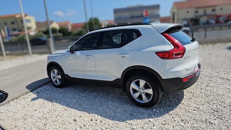 Volvo XC40 D4 AWD Momentum Aut.