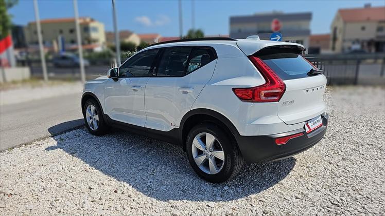 Volvo XC40 D4 AWD Momentum Aut.