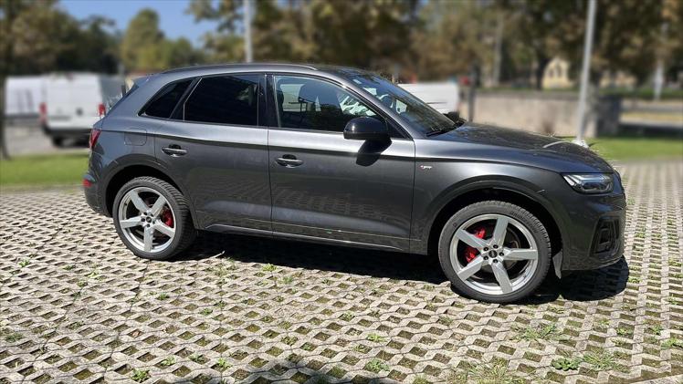 Audi Q5 quattro 40 TDI S line+ S tronic