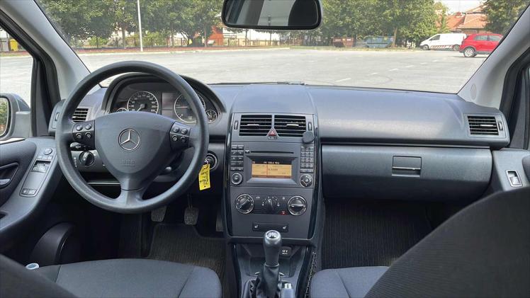 Mercedes-Benz A BlueEFFICIENCY 160 CDI Classic