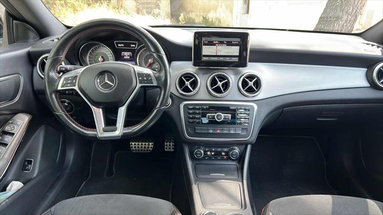 Mercedes-Benz CLA 220 CDI AMG Line Aut.