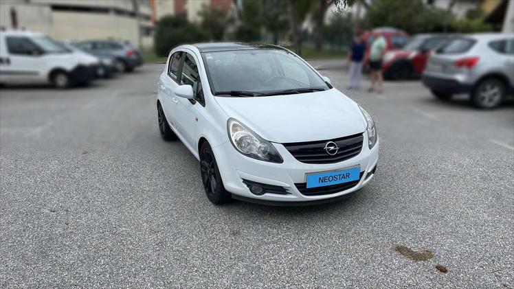 Opel Corsa Color Edition 1,4 16V