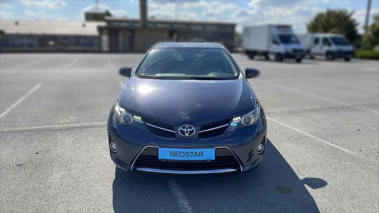 Toyota Auris 1,4 D-4D Style