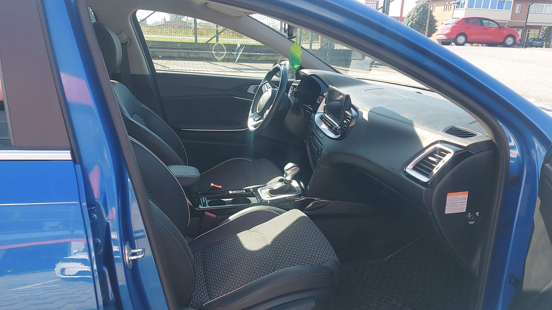 Vehicle gallery image 113565