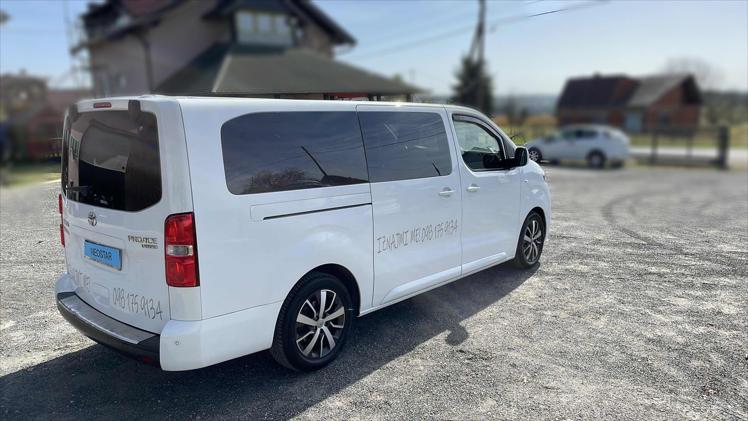 Rabljeni automobil na prodaju iz oglasa 83183 - Toyota Proace Proace Verso Long 2,0 D-4D Vip Aut.