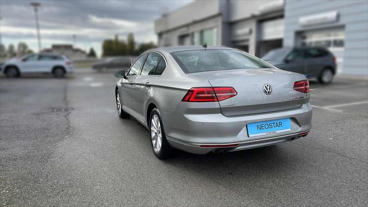 VW Passat 2,0 TDI Highline DSG