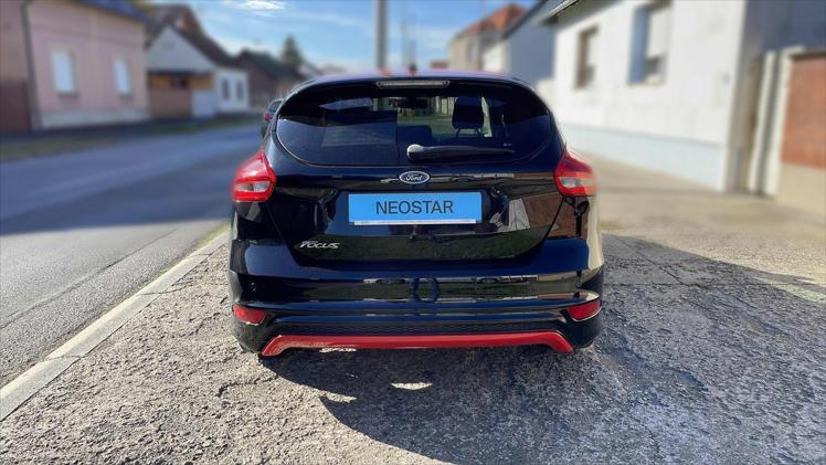 Ford Focus 1,5 TDCi ST Line Red&Black Edition